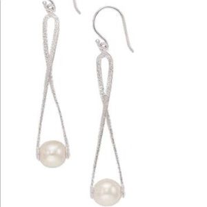 Silpada Pearl Diver Earrings W2285